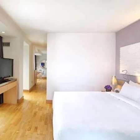 Family Hanza Tower Pool & Sauna & Jacuzzi Διαμέρισμα *